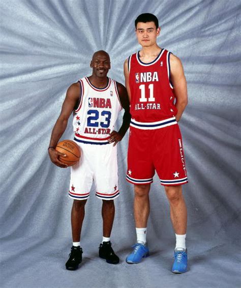 yao ming height in feet and centimeters